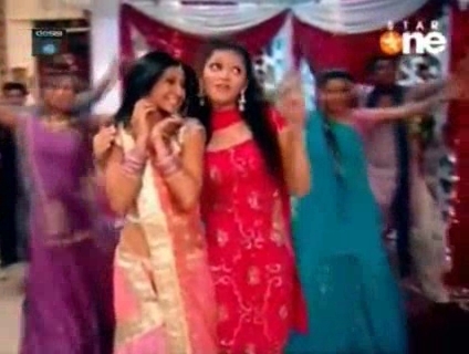 00_03_46 - jennifer winget10
