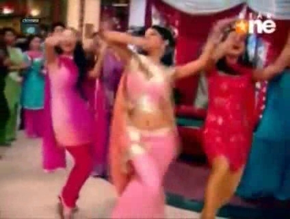 00_04_03 - jennifer winget10