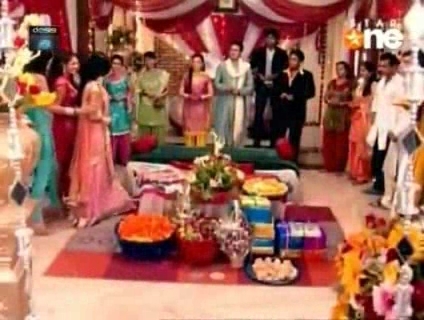 00_04_20 - jennifer winget10