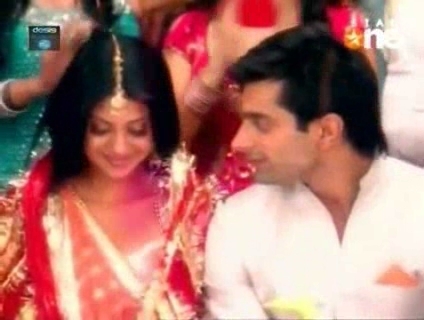 00_05_02 - jennifer winget10