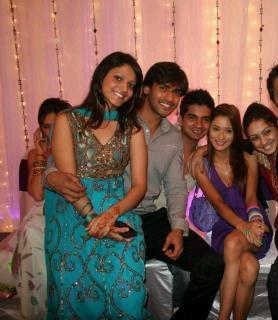 487766_393325004057249_75079845_n