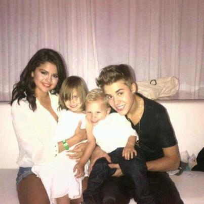 545163_251892334924340_1687788555_n - Justin Bieber 5