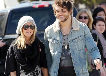 ashley-tisdale-martin-song