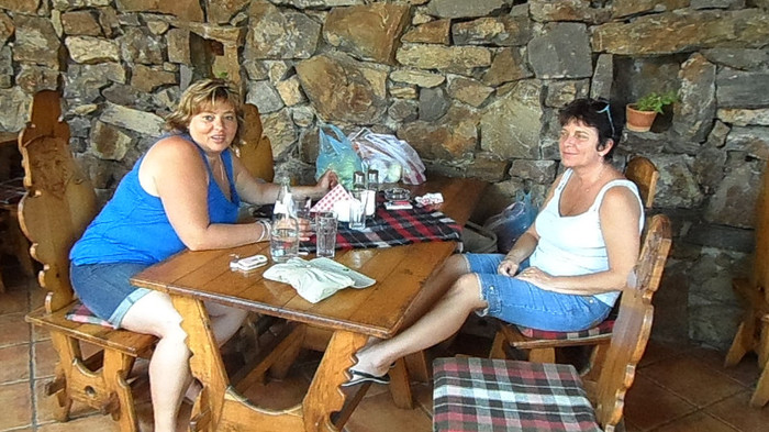 SAM_0045 - mi amiga in vacantza