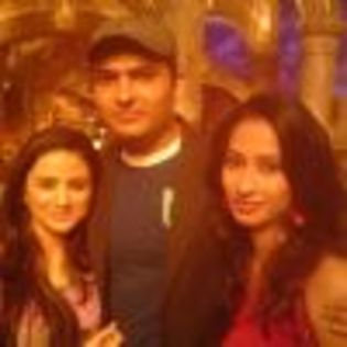 165214-parvati-sehgal-and-priya-marathe-with-kapil-on-comedy-circus - Priya Marathe-Varsha Satish Joshi