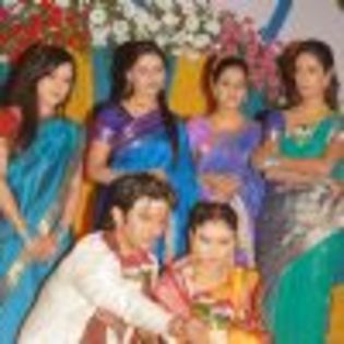 37128-marriage-ceremony - Priya Marathe-Varsha Satish Joshi