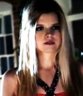 iooiioooi - Ana Mulvoy-Ten