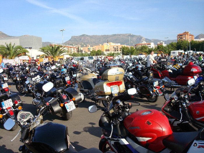 DSC02587 - V   Vall de Uixo orasul meu