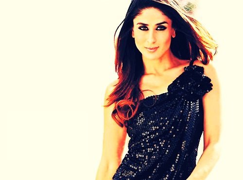 205374_263151037120178_828682961_n - 0 Kareena Kapoor