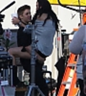 thumb_sgw_08 - selena gomez xx