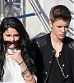 thumb_sgw_044 - selena gomez xx