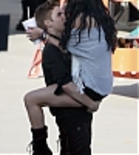 thumb_sgw_046 - selena gomez xx
