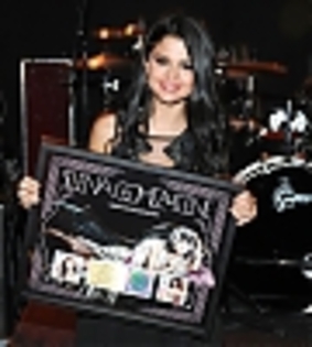 ioioiio - selena gomez xx