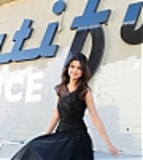 thumb_sgw_03 - selena gomez xx