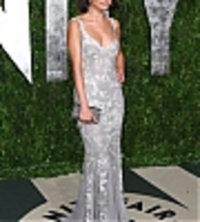 thumb_selena-gomez-0026