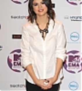 thumb_sgw_041 - selena gomez xx