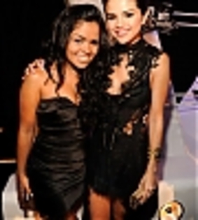 thumb_selena-gomez-015 - selena gomez xx