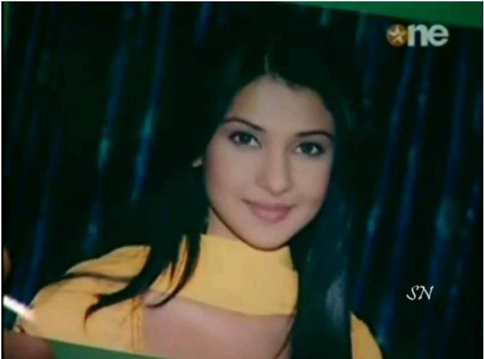 198538_157390990987057_3313714_n - Jenny 5