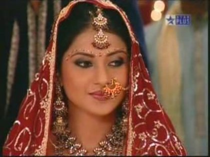 284765_150266348381872_434987_n