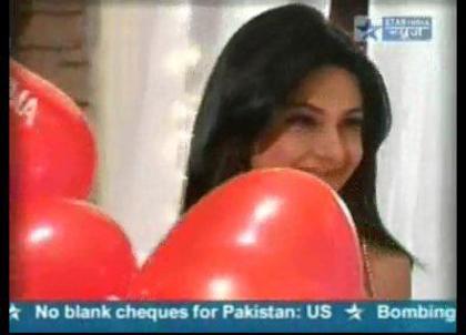 381709_255400351181401_2049155093_n - Jenny 5