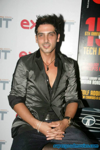 296211_169197326502471_2080300664_n - zayed khan