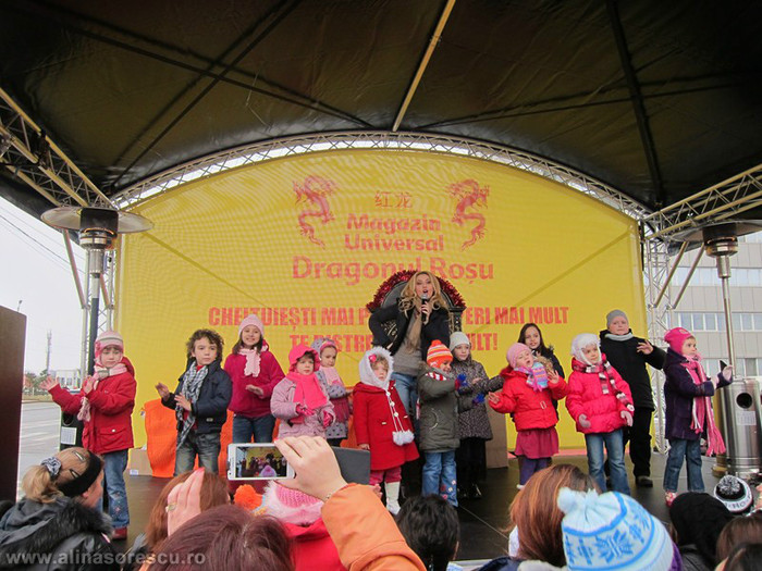 atelierul-de-muzica-alina-sorescu-mos-craciun-la-dragonulrosu - Alina Sorescu
