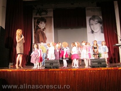 in-memoriam-mihaela-runceanu - Alina Sorescu