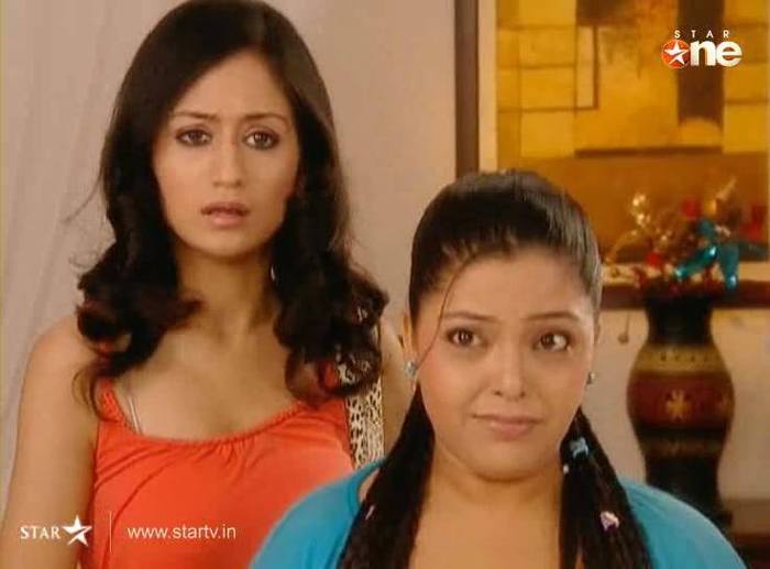 YehIshqHaaye50-4-Episode50-Clip45YehIshqHaaye114737flv_000127680 - OoYeh Ishq HaayeOo