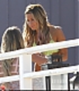 thumb_042 - Ashley Tisdale