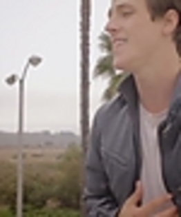 thumb_Shane_Harper_-_Rocketship_28Official_Music_Video29_mp40227