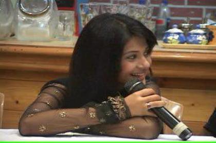 291803_10150329833939798_928171158_n