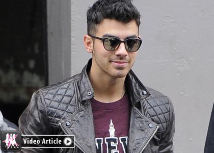 jonas-brothers-ny-ref - Joe jonas