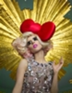 de0f5953-d98b-4d4e-8884-b96fc71b6ccf - Lady gaga