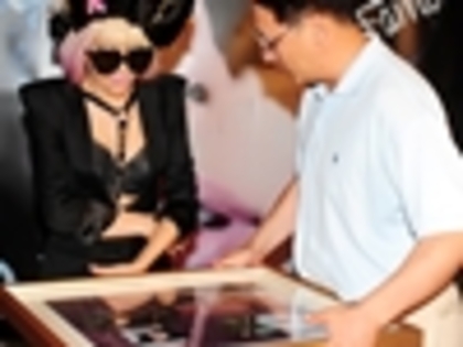 2973dc99-4829-4a82-a369-efb6040ebe15 - Lady gaga
