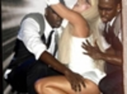 261e33ab-8a4a-44ad-bf20-94297e674ea3 - Lady gaga