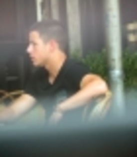 thumb_033