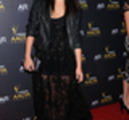 thumb_1 - phoebe tonkin