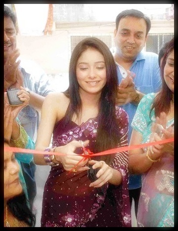  - x-Leena Jumani-x