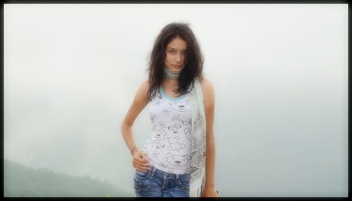  - x-Leena Jumani-x