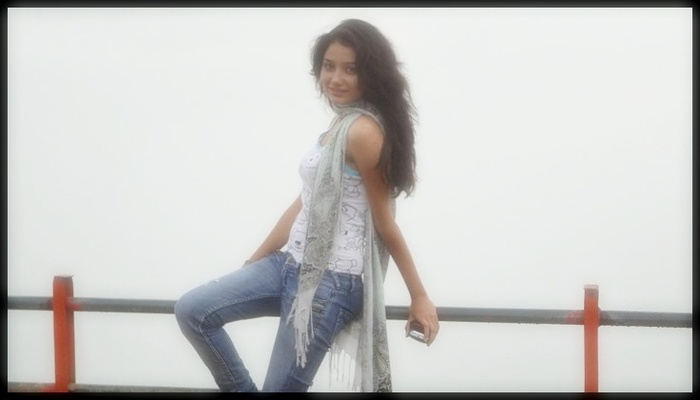  - x-Leena Jumani-x