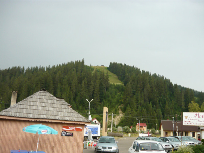 Casa in virful muntelui P1050139 - Polerinaj  10-11 iulie 2012