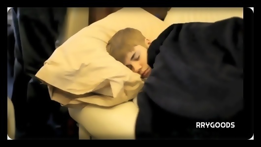 Dupa se puse la culcare.