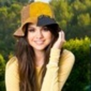 selena-gomez-589098l-thumbnail_gallery