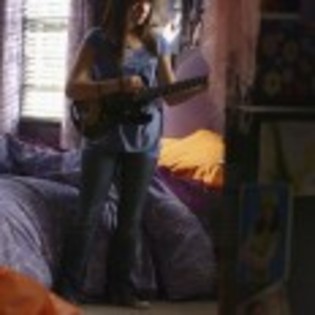 Demi_Lovato_1244900682_2 - Demi Lovato