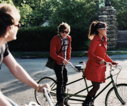 tumblr_lxclgnJl9Q1r7r3poo1_500_thumb