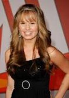 uiopopioppo - Debby Ryan