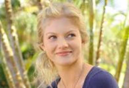 uiooiiooi - Cariba Heine