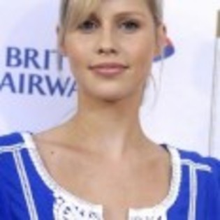 Claire_Holt_1230557516_0