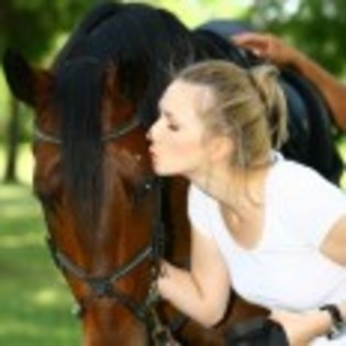 Adela_Popescu_1255119203_4
