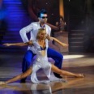 Laura_Cosoi_1277287786_1 - Laura Cosoi